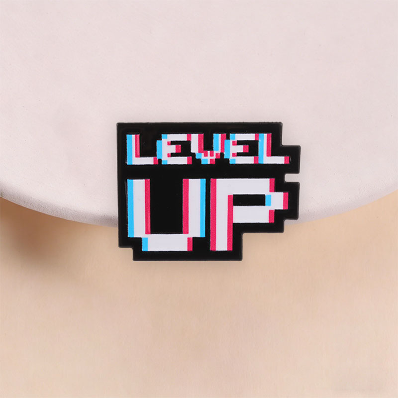 Distintivo Level Up Glitch Pix - Gaming Accessories Retro recensione e prezzo